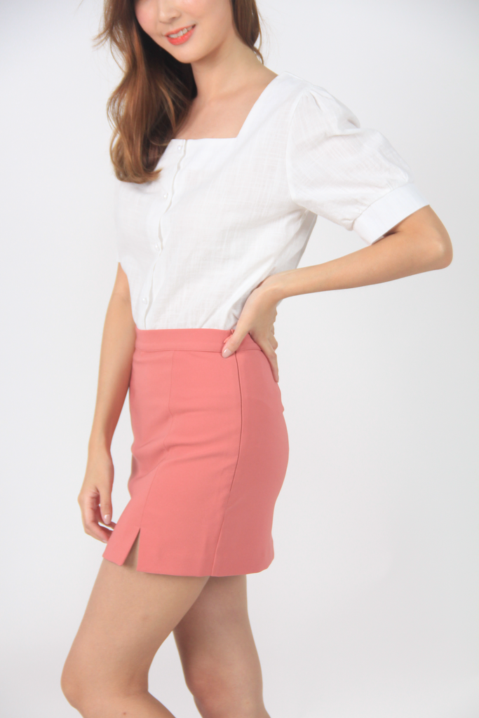 Camryn Puff Sleeve Blouse (White)