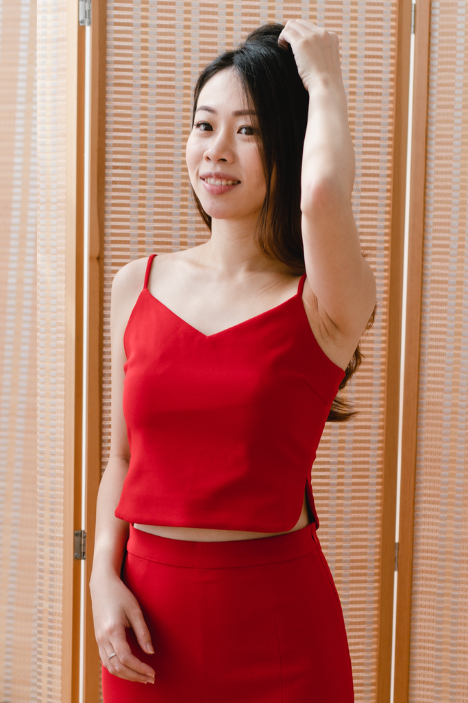 Kacy Curved Top (Red)